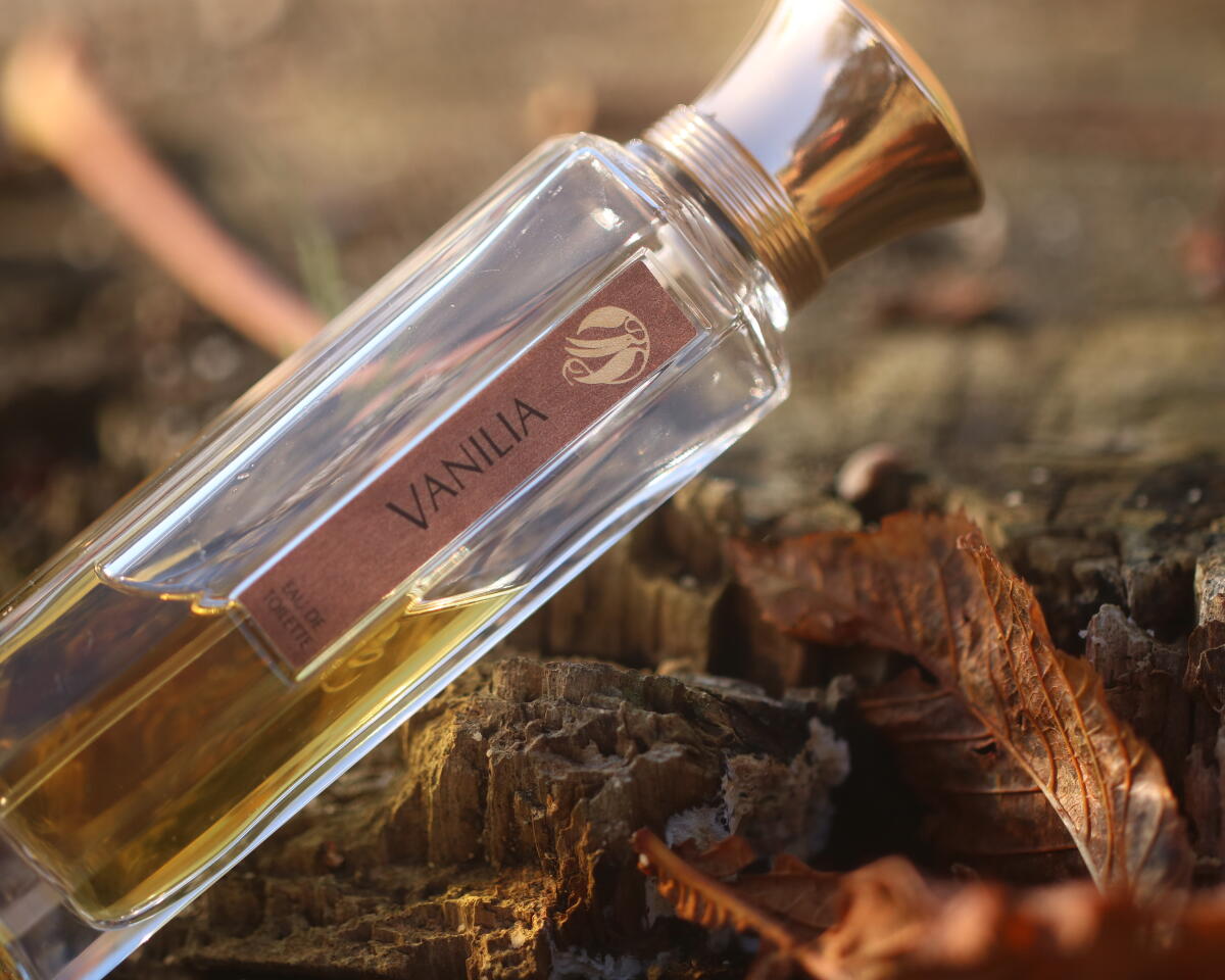 عطر ادکلن وانیل لارتیزان پرفیومر - Vanilia L'Artisan Parfumeur - بررسی، قیمت و خرید