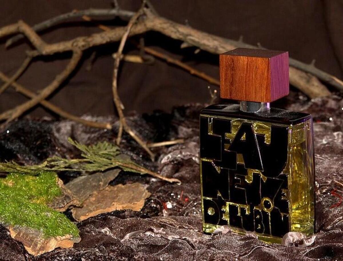 عطر ادکلن فیگارو لوبین - Figaro Lubin - بررسی، قیمت و خرید