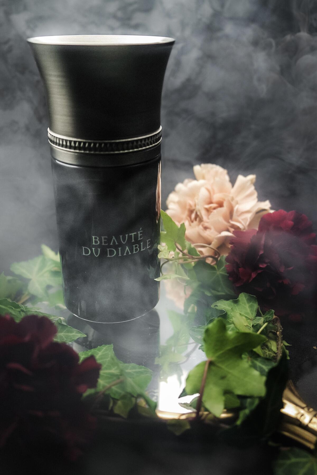 عطر ادکلن بیوته دو دیابل لِ لِکیدز ایمَجینِر - Beaute du Diable Les Liquides Imaginaires - بررسی، قیمت و خرید