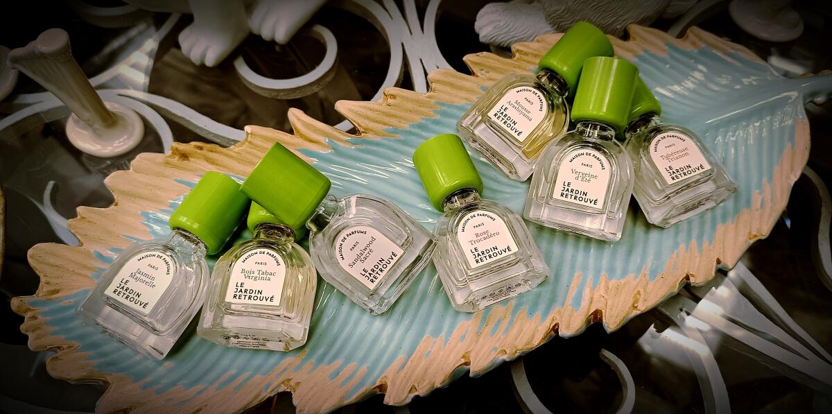 عطر ادکلن تیبرئوز تریانون لجردن رتریو - Tubéreuse Trianon Le Jardin Retrouve - بررسی، قیمت و خرید