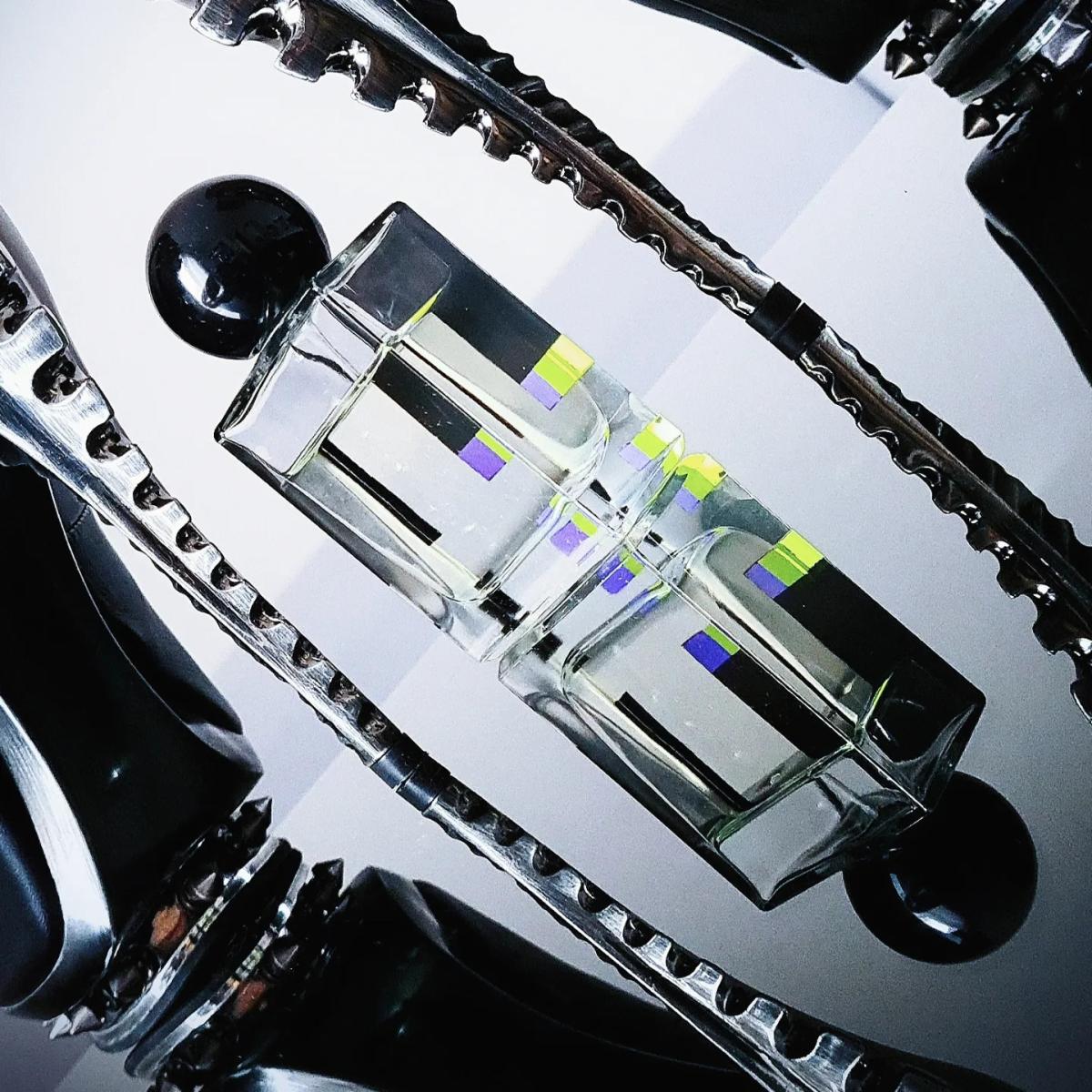 عطر ادکلن آسفیکس‌یو لافولیاپلوزور - As·Phyx·Io La Folie a Plusieurs - بررسی، قیمت و خرید