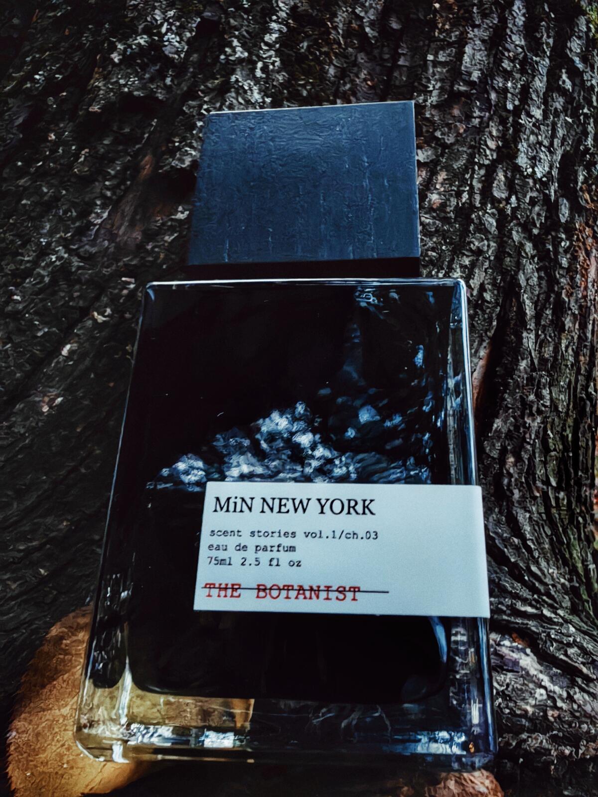 عطر ادکلن دِ بوتانیست مین نیویورک - THE BOTANIST MiN NEW YORK - بررسی، قیمت و خرید