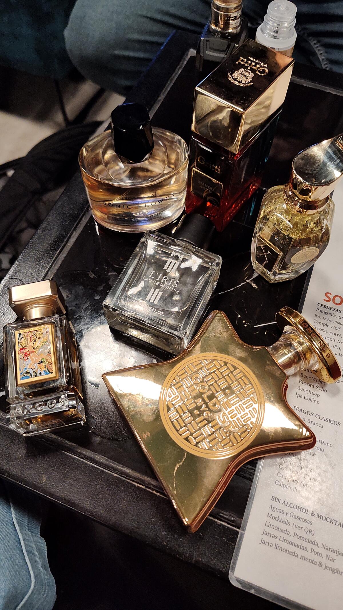 عطر ادکلن لایریس موزت - L'Iris Moset - بررسی، قیمت و خرید