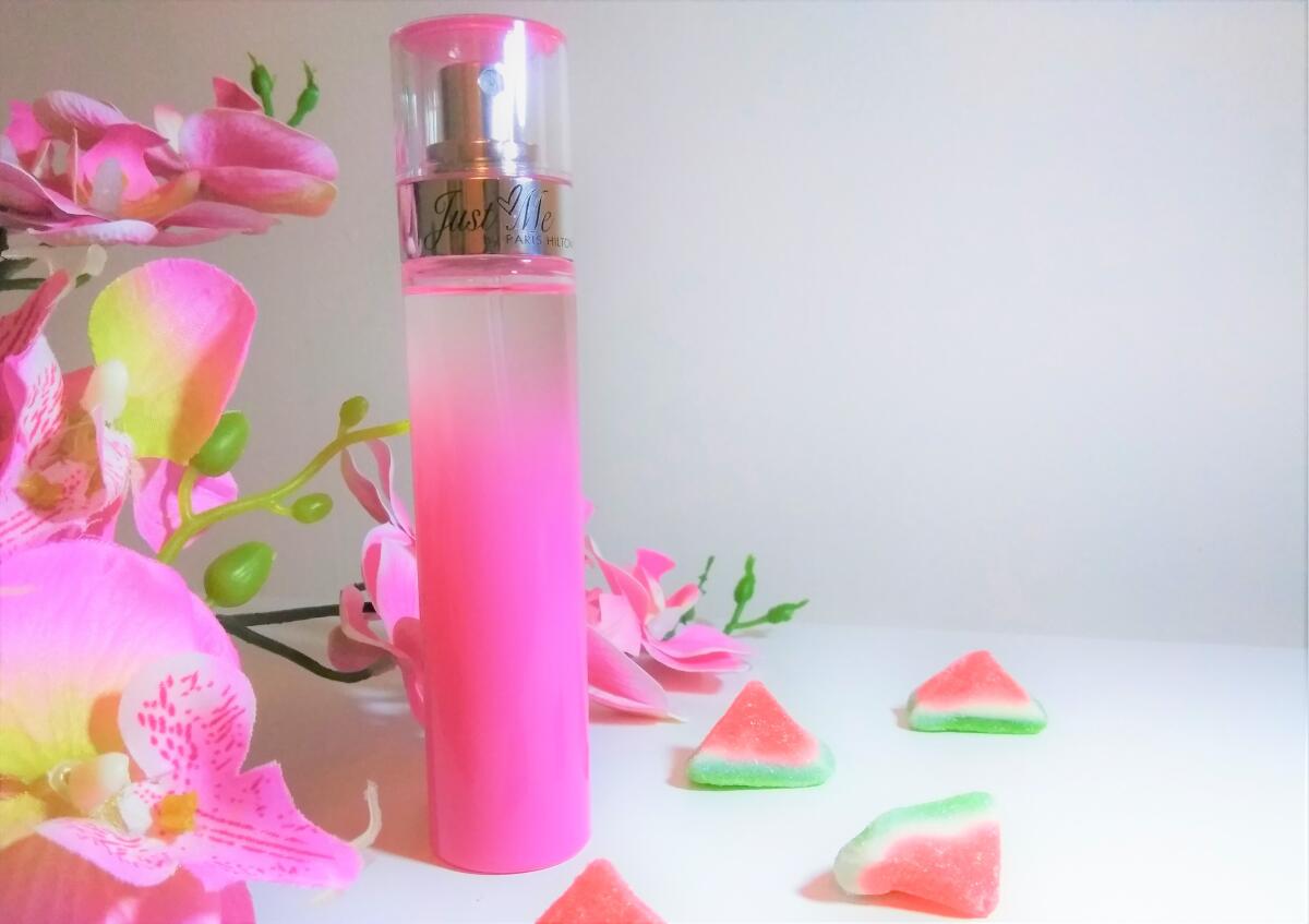 عطر ادکلن جاست می پاریس هیلتون - Just Me Paris Hilton - بررسی، قیمت و خرید