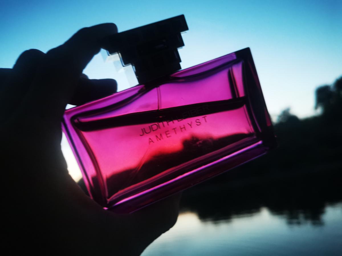 عطر ادکلن آمتیست جودیت لیبر - Amethyst Judith Leiber - بررسی، قیمت و خرید