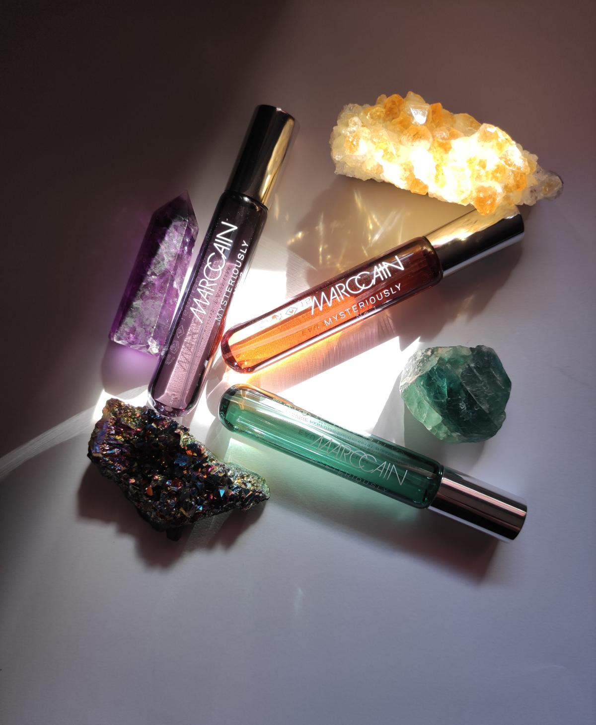 عطر ادکلن مایستریسلی نو سه مارک کین - Mysteriously No 3 Marc Cain - بررسی، قیمت و خرید