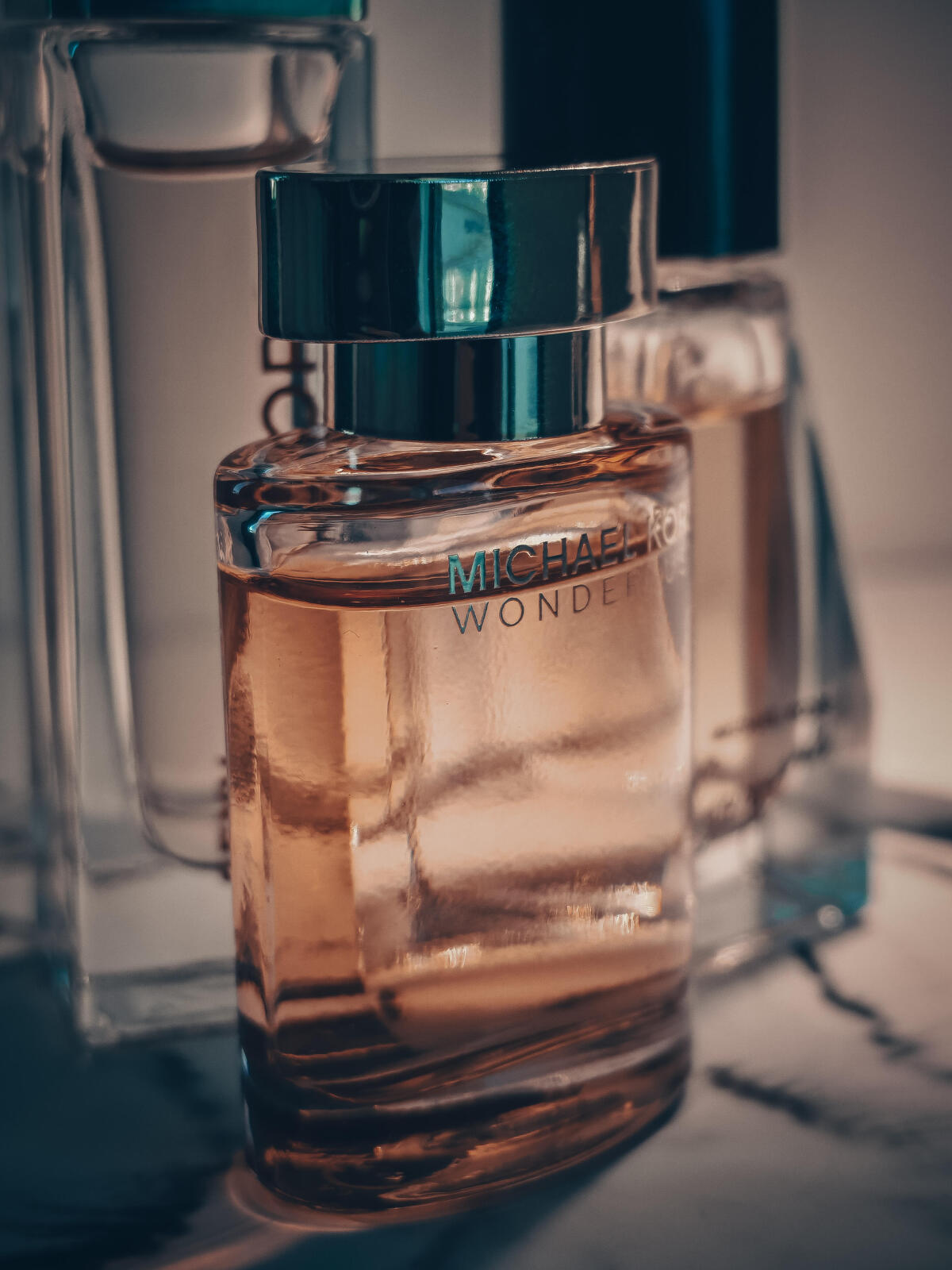 عطر ادکلن س..کسی امبر مایکل کورس - Se..xy Amber Michael Kors - بررسی، قیمت و خرید