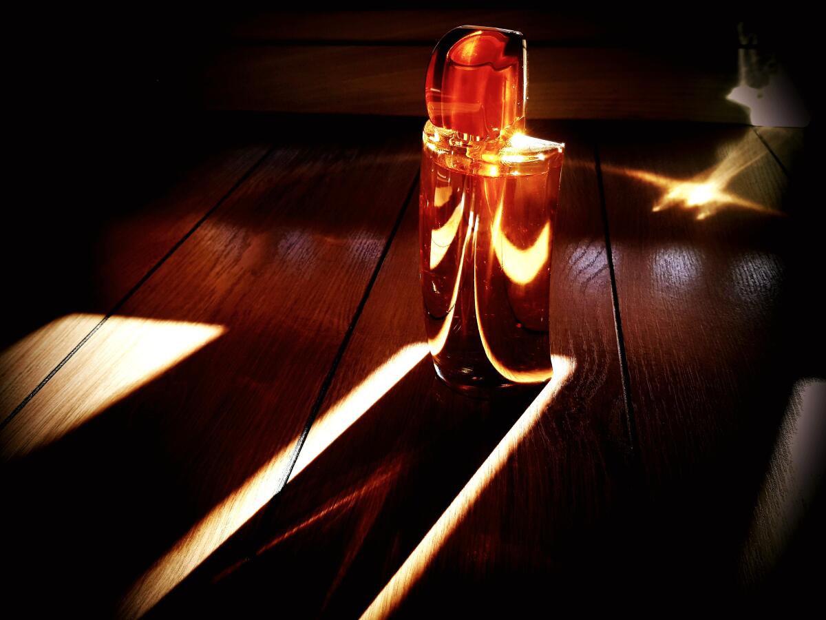 عطر ادکلن آکاد لوبین - Akkad Lubin - بررسی، قیمت و خرید