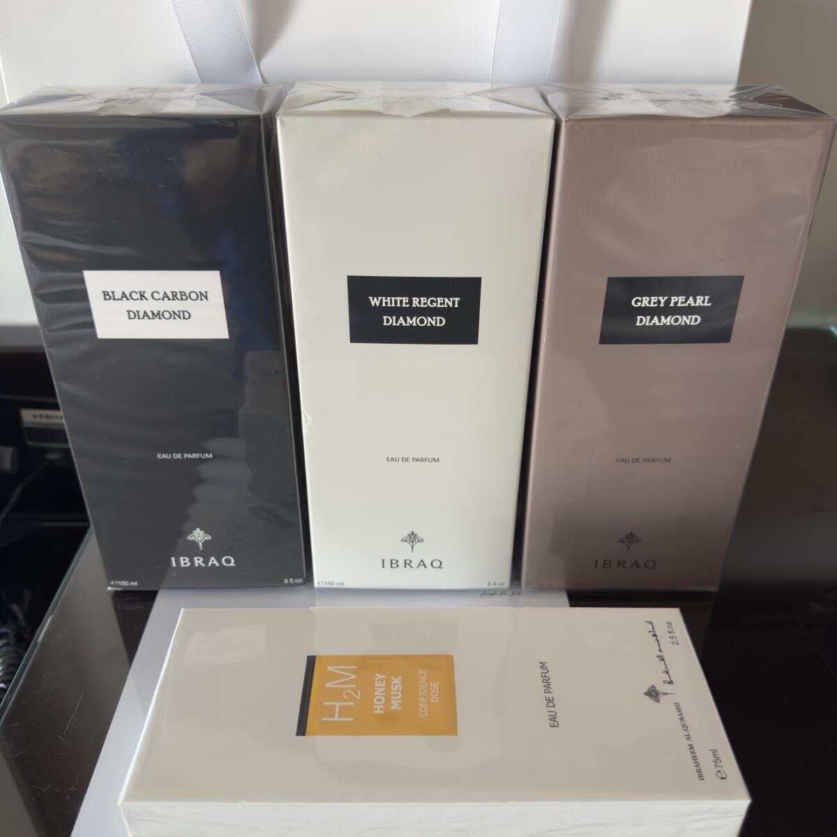 عطر ادکلن بِلَک دایموند اینسنس ابراهیم القراشی - Black Diamond Incense Ibraheem AlQurashi - بررسی، قیمت و خرید