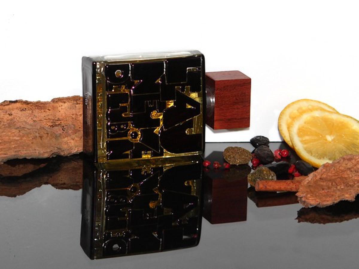 عطر ادکلن فیگارو لوبین - Figaro Lubin - بررسی، قیمت و خرید