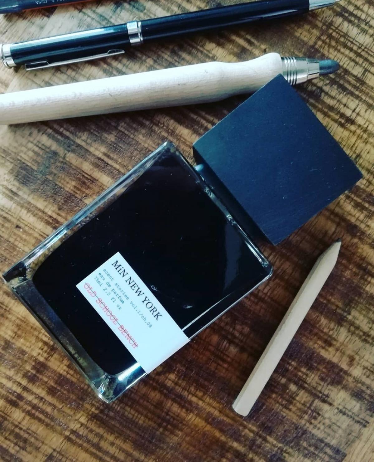 عطر ادکلن اولد اسکول بنچ مین نیو یورک - OLD SCHOOL BENCH MiN NEW YORK - بررسی، قیمت و خرید