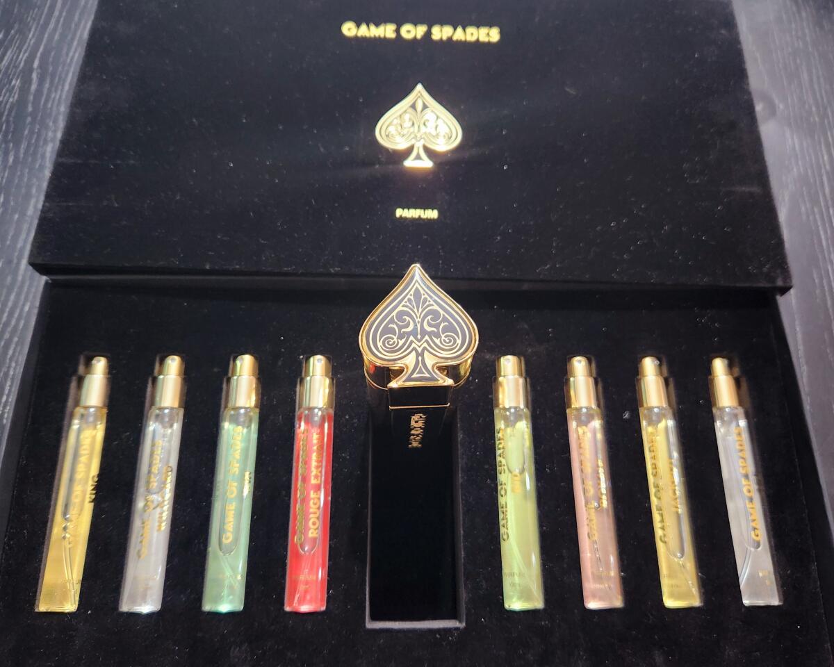 عطر ادکلن گیم آو اسپیدز روژ جو میلانو پاریس - Game of Spades Rouge Jo Milano Paris - بررسی، قیمت و خرید