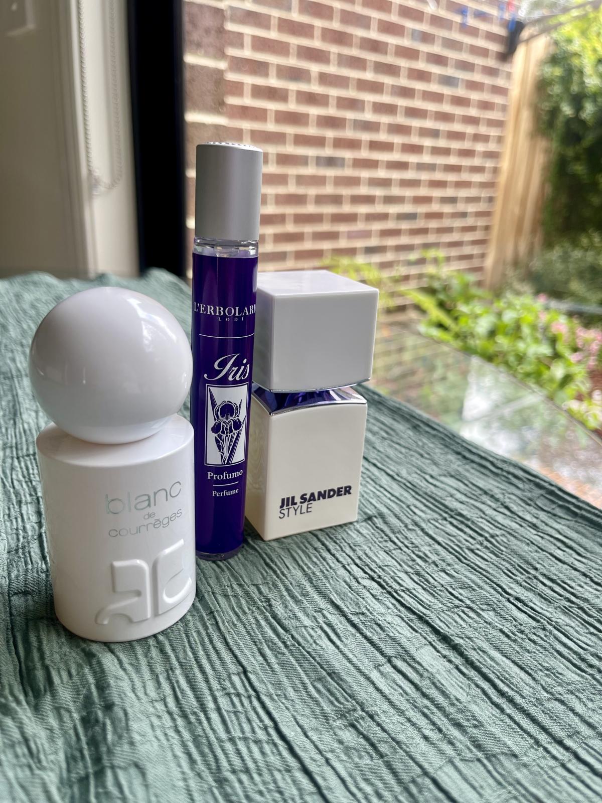 عطر ادکلن آیریس لِربولاریو - Iris L'Erbolario - بررسی، قیمت و خرید