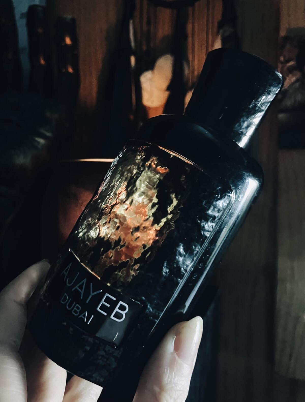 عطر ادکلن عجایب دبی لطافه پرفیومز - Ajayeb Dubai Lattafa Perfumes - بررسی، قیمت و خرید