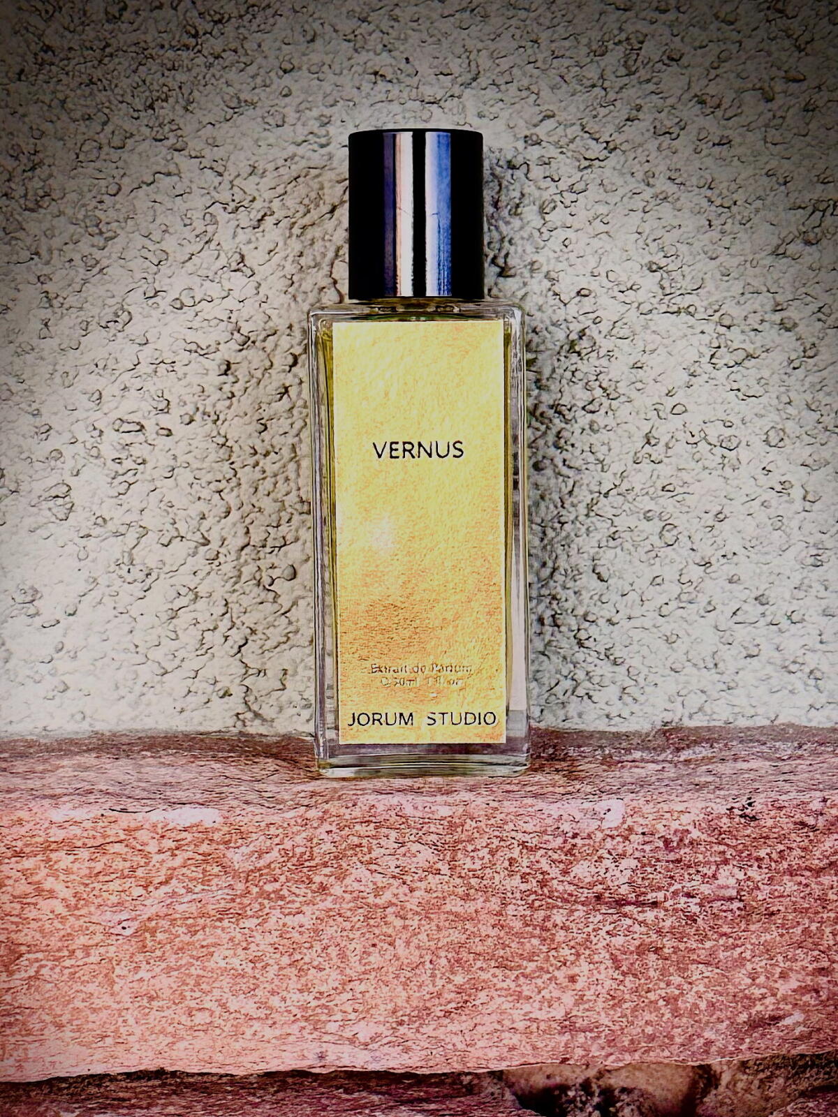 عطر ادکلن ورنوس جاروم استودیو - Vernus Jorum Studio - بررسی، قیمت و خرید