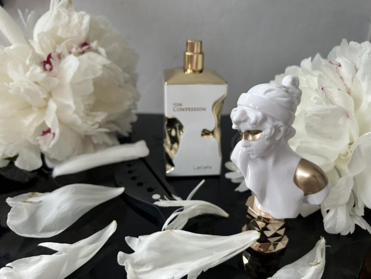 عطر ادکلن هر کنفشن لتافه پرفیوم - Her Confession Lattafa Perfumes - بررسی، قیمت و خرید