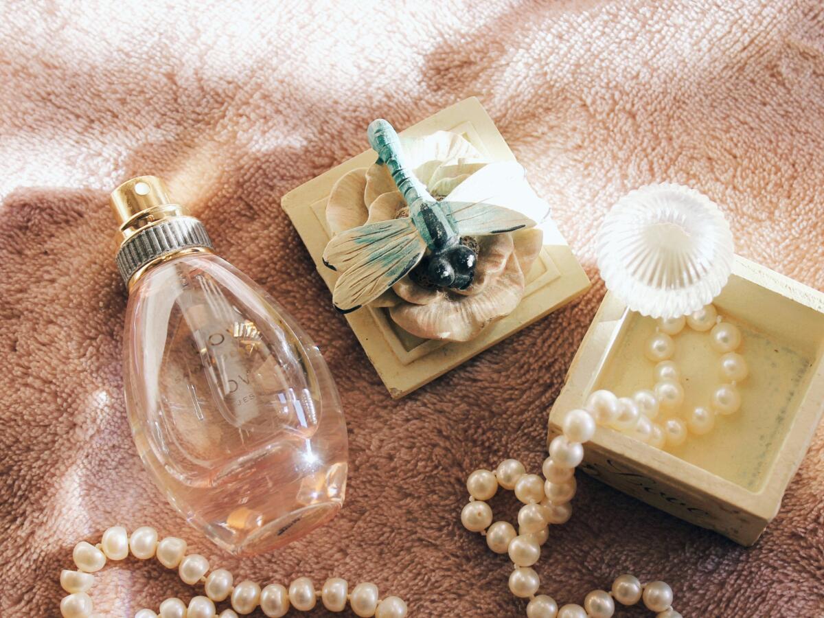 عطر ادکلن لاولی سارا جسیکا پارکر - Lovely Sarah Jessica Parker - بررسی، قیمت و خرید