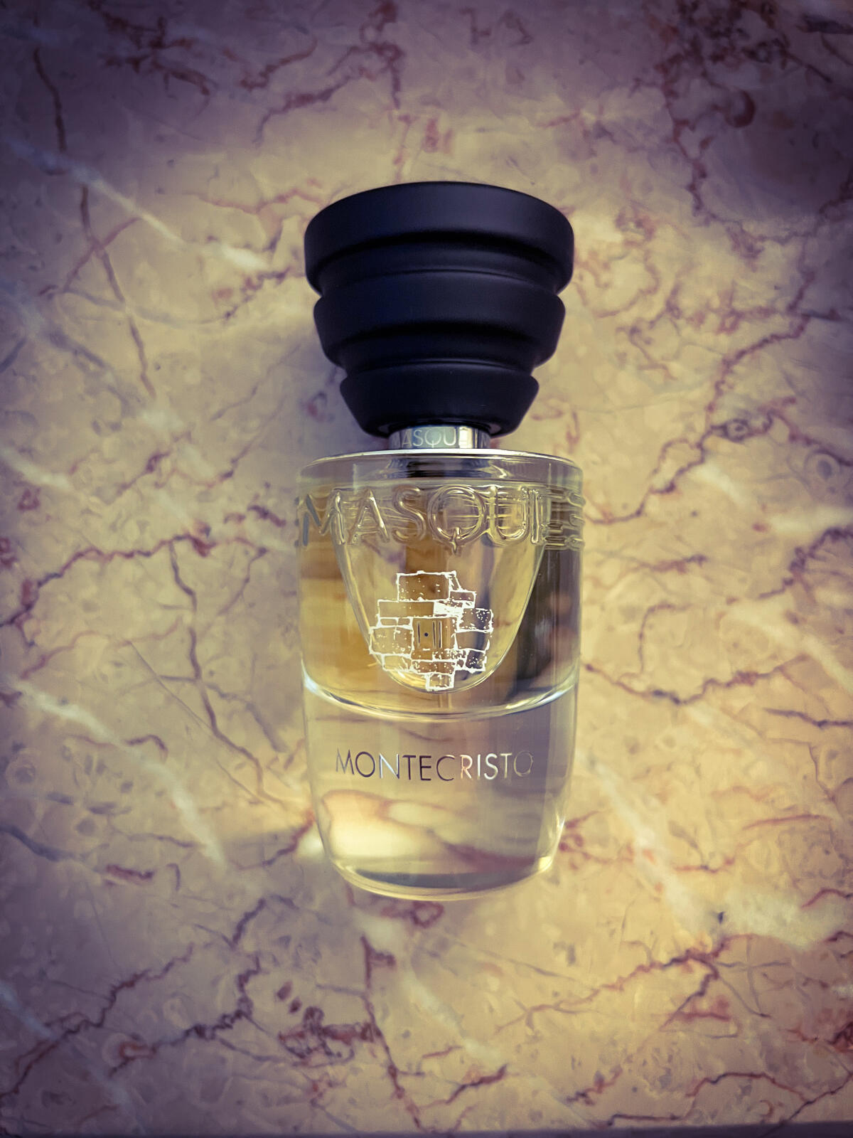عطر ادکلن مونته‌کریستو مسک میلانو - Montecristo Masque Milano - بررسی، قیمت و خرید