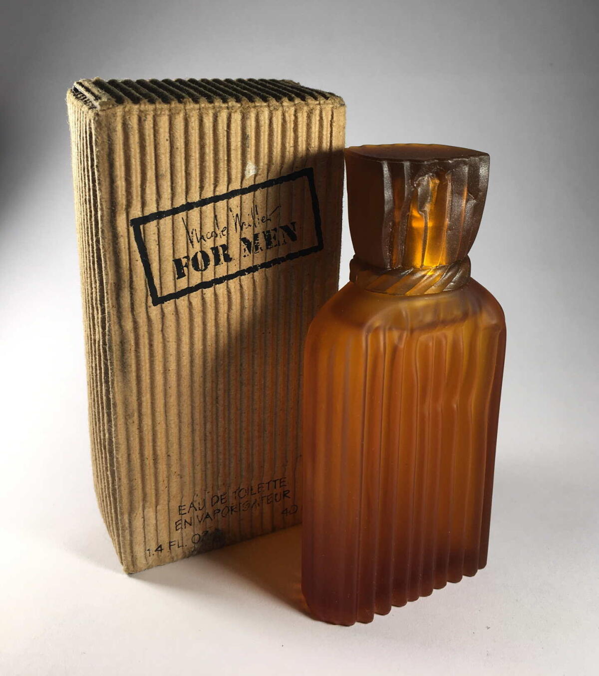 عطر ادکلن نیکول میلر فور من نیکول میلر - Nicole Miller for Men Nicole Miller - بررسی، قیمت و خرید