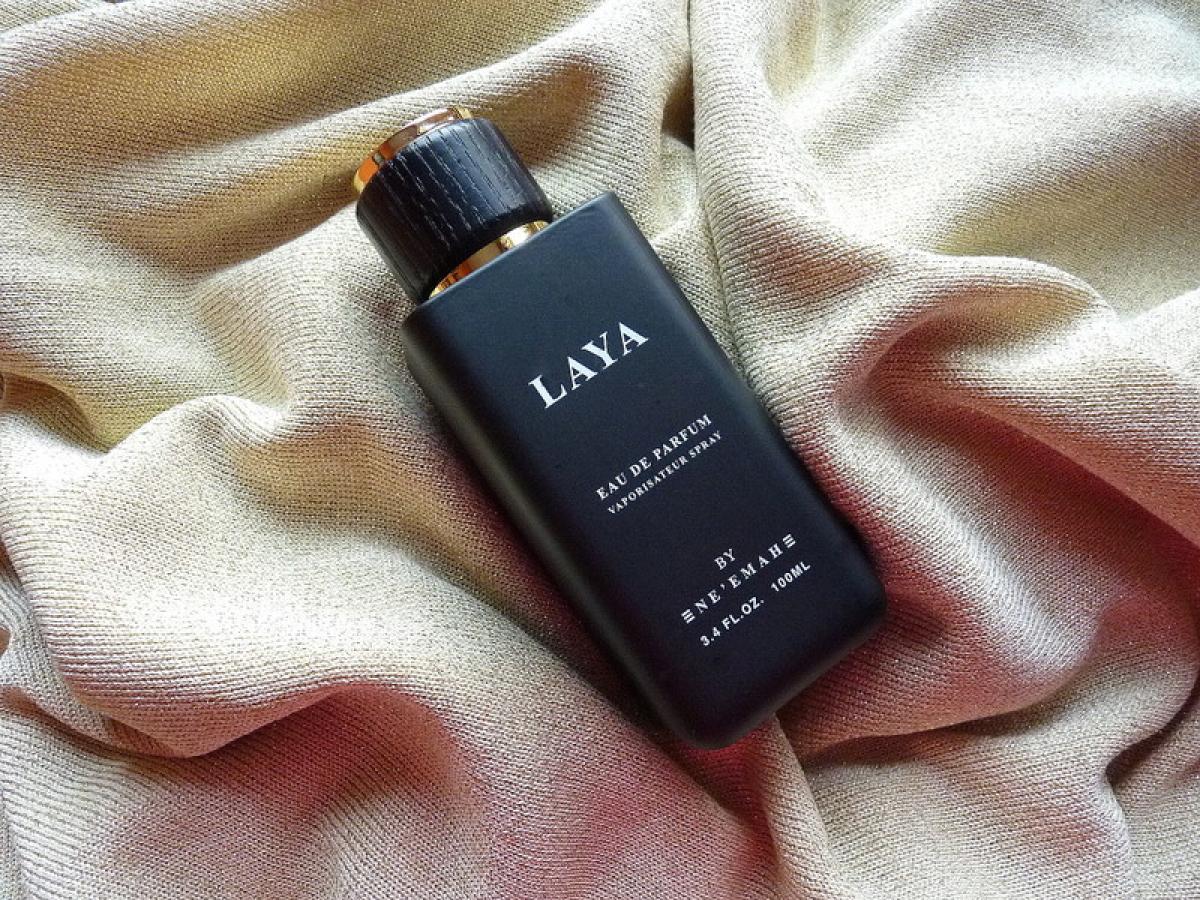 عطر ادکلن لایا نیما فر فراگرنس اود - Laya Ne'emah For Fragrance & Oudh - بررسی، قیمت و خرید