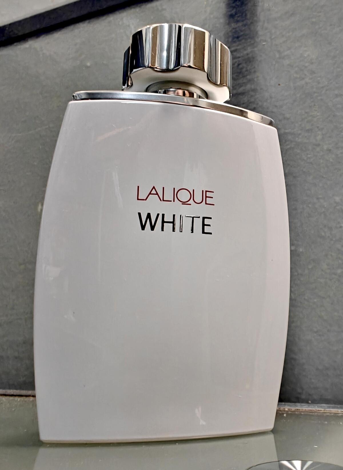 عطر ادکلن لالیک وایت لالیک - Lalique White Lalique - بررسی، قیمت و خرید