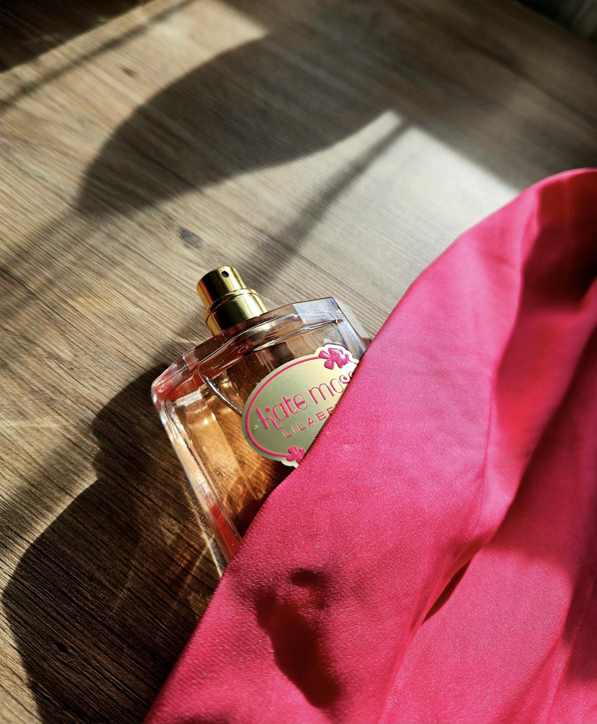 عطر ادکلن لیلابِل کیت ماس - Lilabelle Kate Moss - بررسی، قیمت و خرید