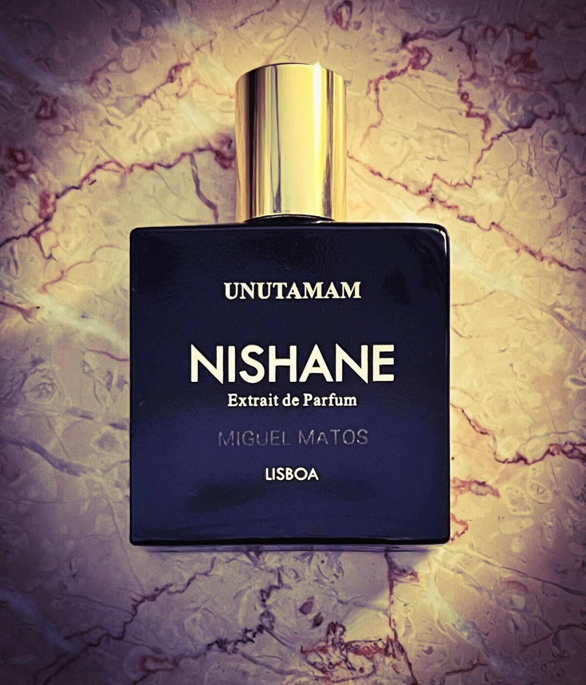 عطر ادکلن اونوتامام نیشانه - Unutamam Nishane - بررسی، قیمت و خرید