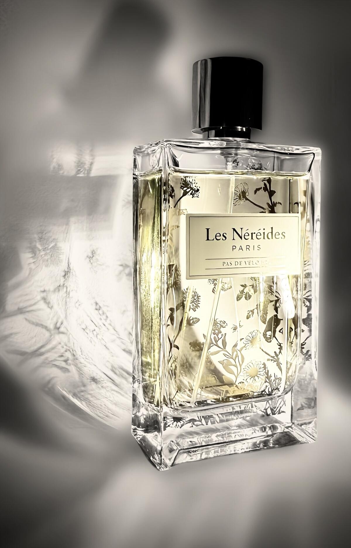 عطر ادکلن پادلوغ له نریدا - Pas De Velours Les Nereides - بررسی، قیمت و خرید