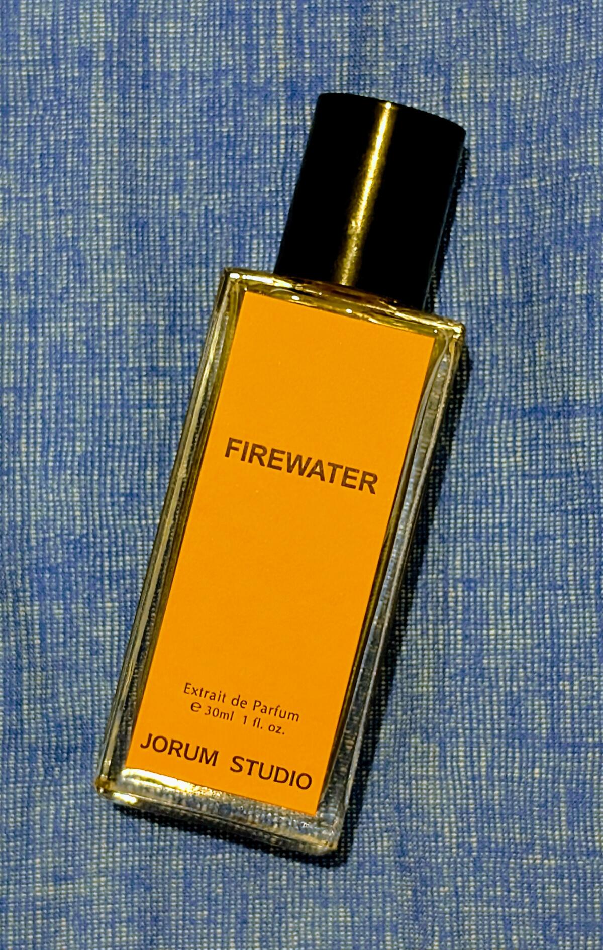 عطر ادکلن فایر واتر جوروم استودیو - Firewater Jorum Studio - بررسی، قیمت و خرید