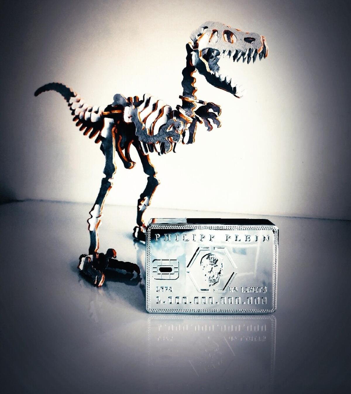 عطر ادکلن نو لیمیت پلاتینوم فلیپ پلین پرفیومز - No Limit$ Platinum Philipp Plein Parfums - بررسی، قیمت و خرید