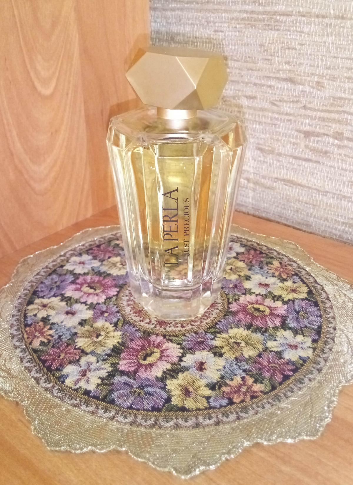 عطر ادکلن جاست پرشس لا پرلا - Just Precious La Perla - بررسی، قیمت و خرید