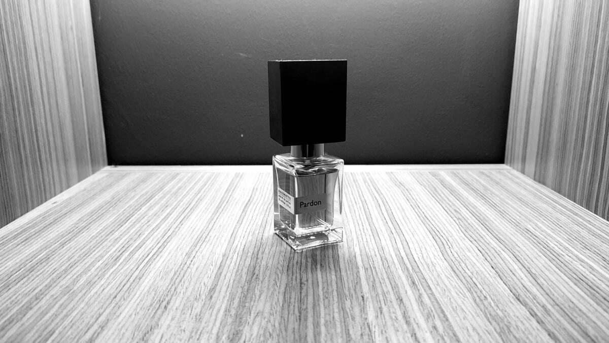 عطر ادکلن پاردون ناسوماتو - Pardon Nasomatto - بررسی، قیمت و خرید