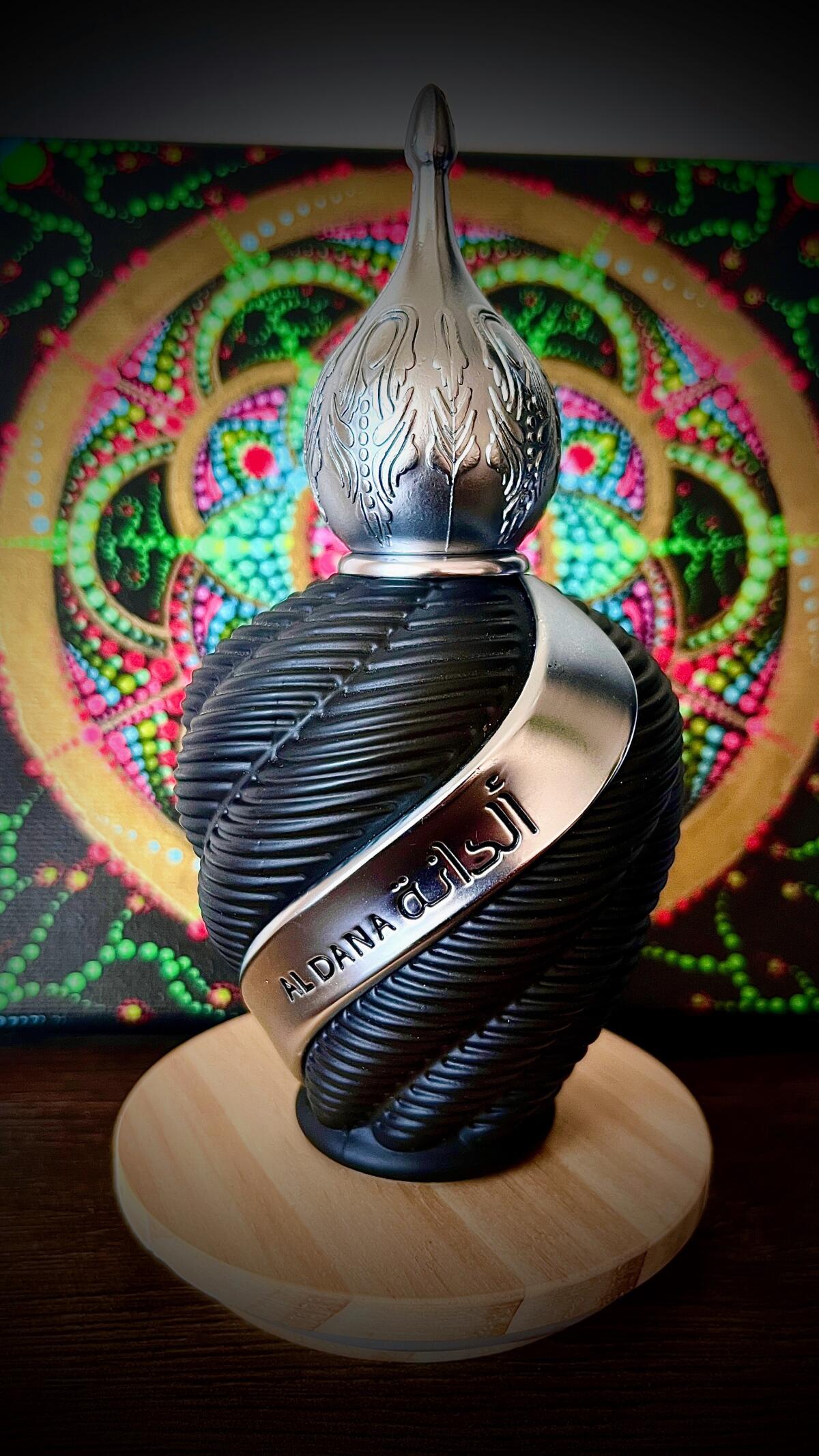 عطر ادکلن نیش اماراتی آل دانا لطافا پرفیومز - Niche Emarati Al Dana Lattafa Perfumes - بررسی، قیمت و خرید