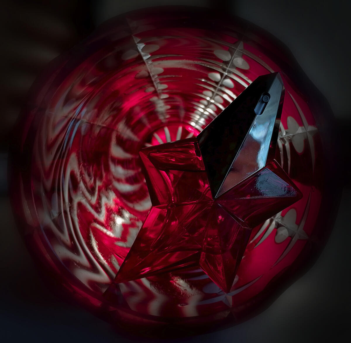 عطر ادکلن انجل پشن استار موگلر - Angel Passion Star Mugler - بررسی، قیمت و خرید