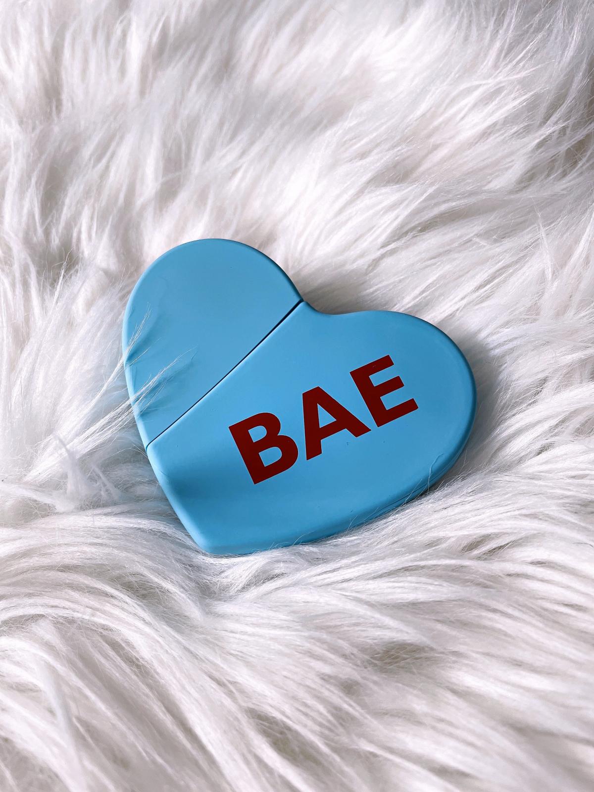 عطر ادکلن بِی کی‌کی‌دبلیو فریگرنس - BAE KKW Fragrance - بررسی، قیمت و خرید