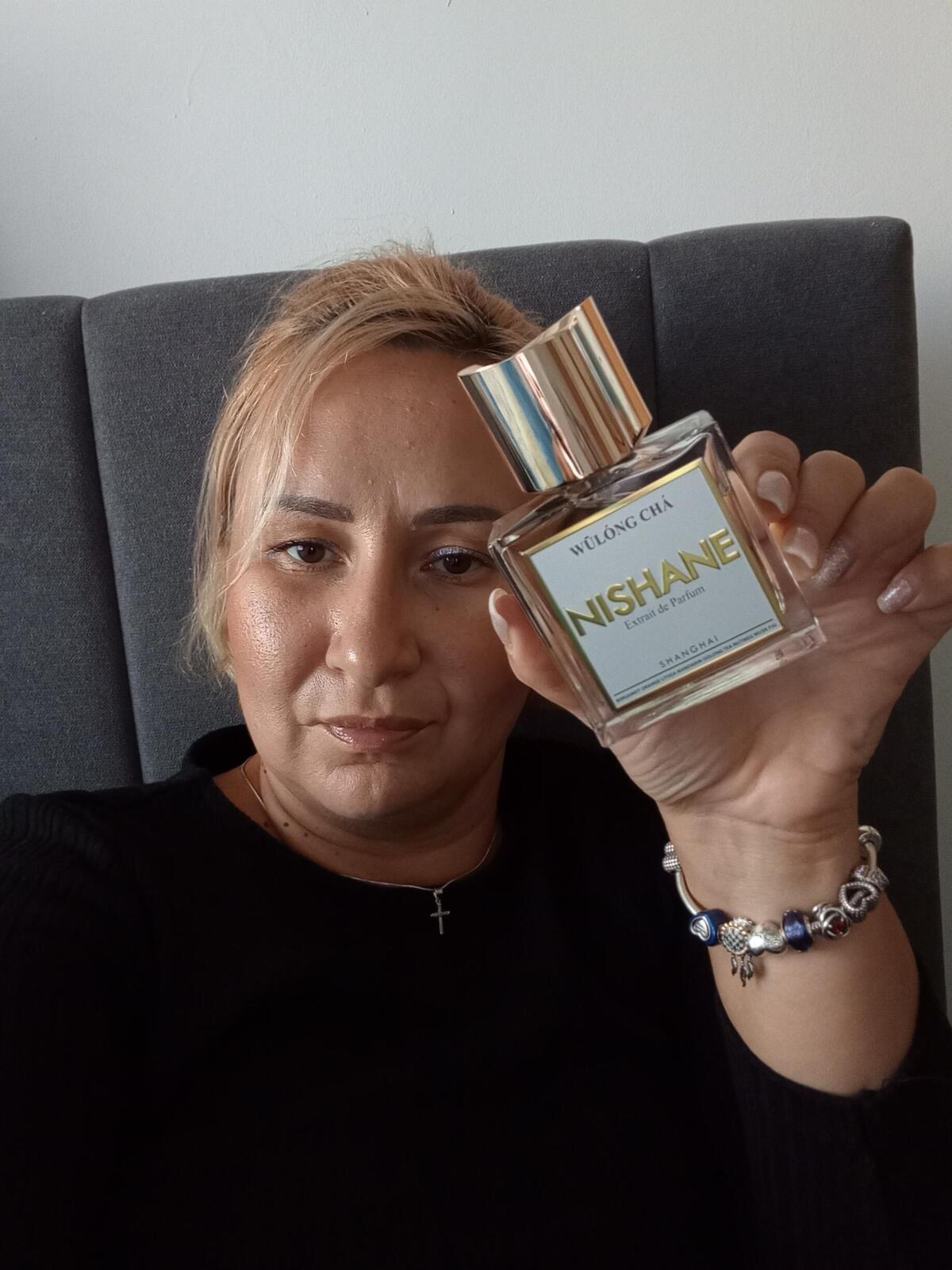 عطر ادکلن وولانگ چا نیشانه - Wulóng Chá Nishane - بررسی، قیمت و خرید