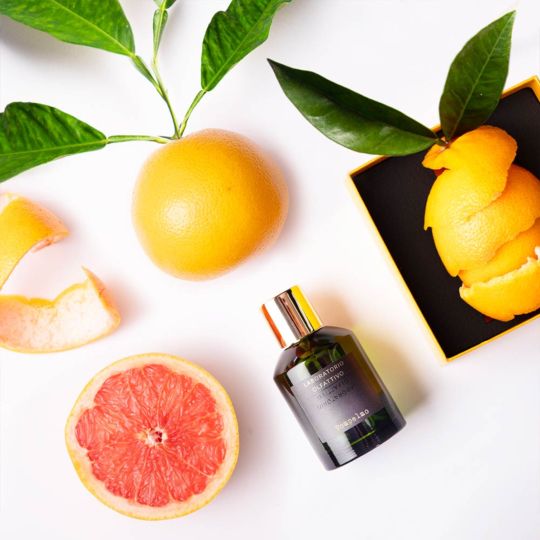 عطر ادکلن پومپه‌لمو لابراتوریو الفتیوو - Pompelmo Laboratorio Olfattivo - بررسی، قیمت و خرید