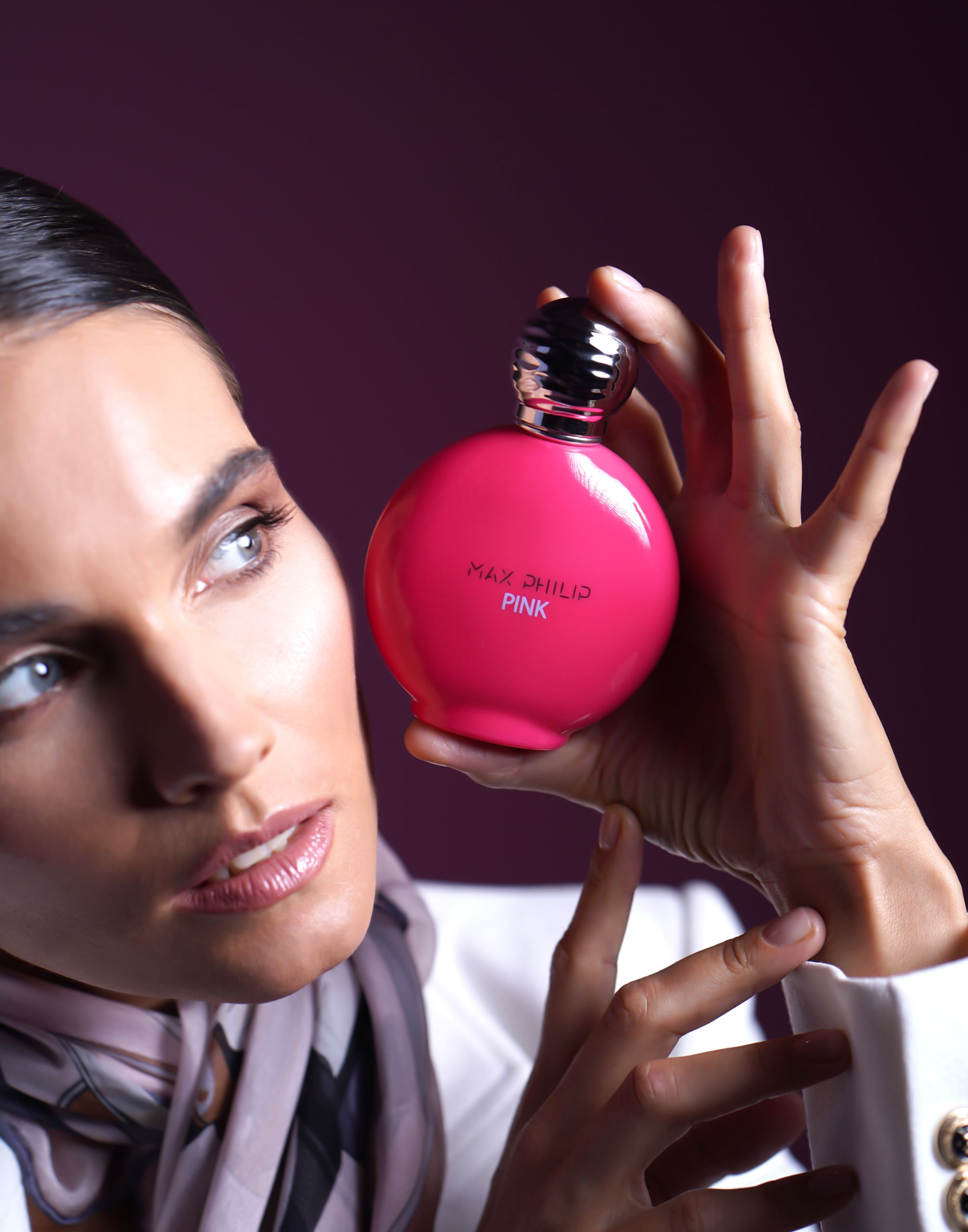 عطر ادکلن پینک مکس فیلیپ - Pink Max Philip - بررسی، قیمت و خرید