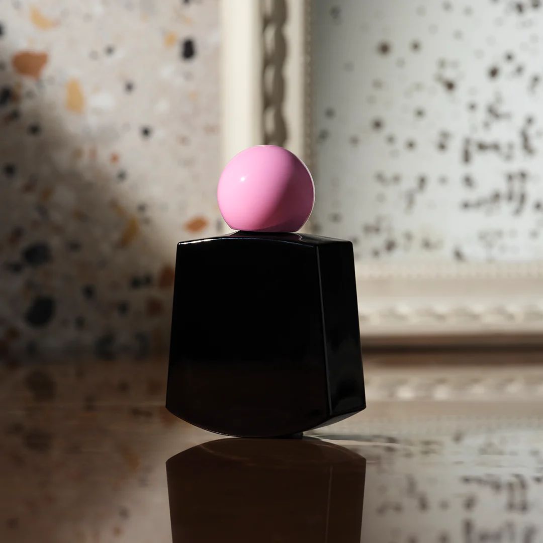 عطر ادکلن کلوزنس پلیزینگ - Closeness Pleasing - بررسی، قیمت و خرید