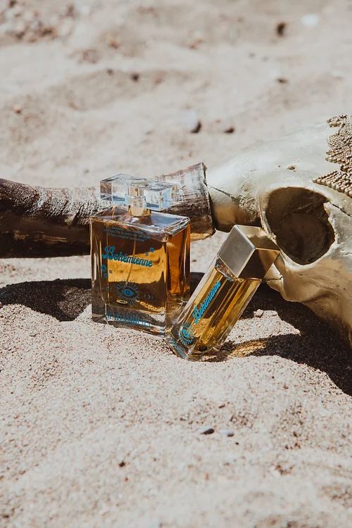 عطر ادکلن بوهِمیَن مادامیرما - Bohemienne Madamirma - بررسی، قیمت و خرید