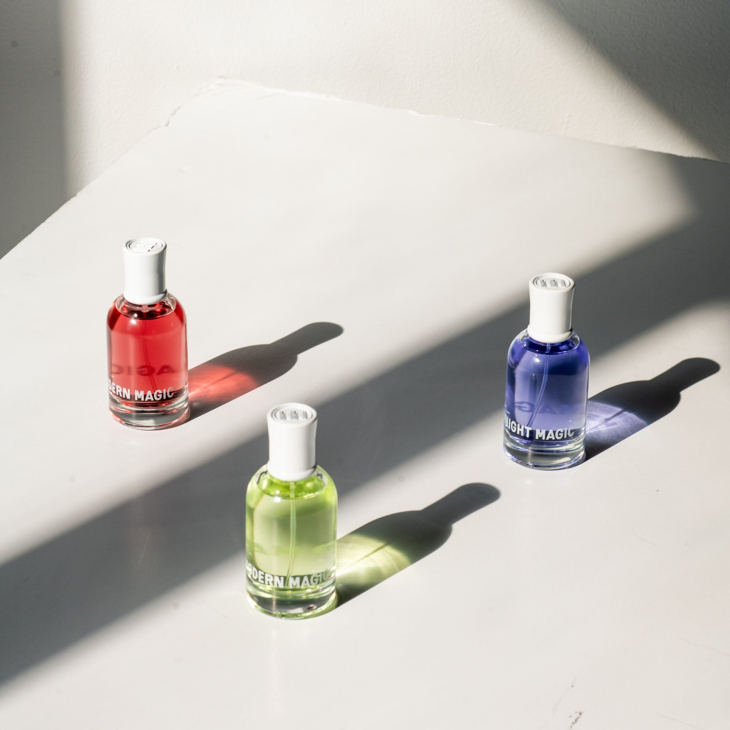 عطر ادکلن ملتد مجیک مدرن مجیک - Melted Magic Modern Magic - بررسی، قیمت و خرید