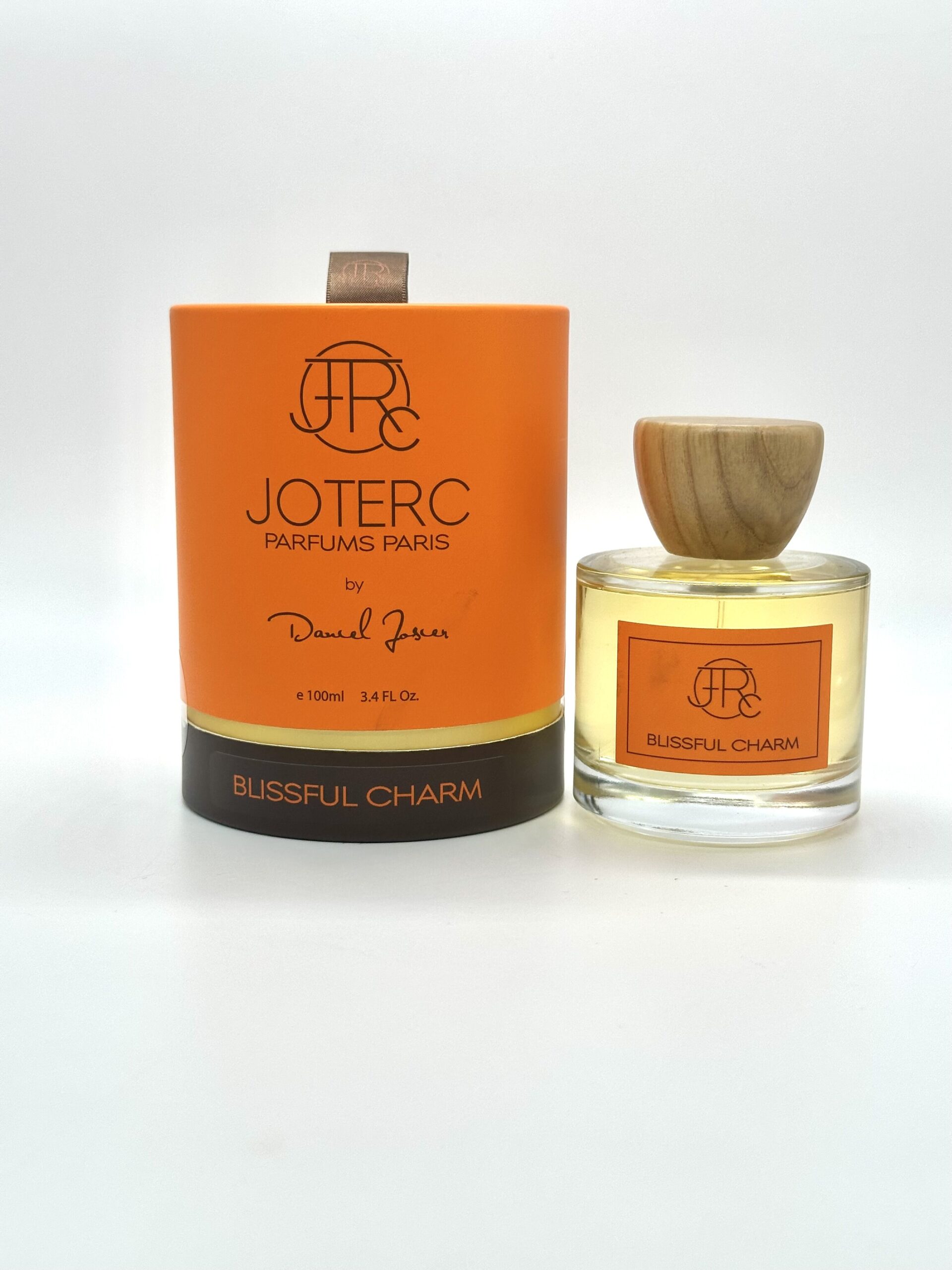 عطر ادکلن بلیسفول چارم جوتِرک - Blissful Charm Joterc - بررسی، قیمت و خرید
