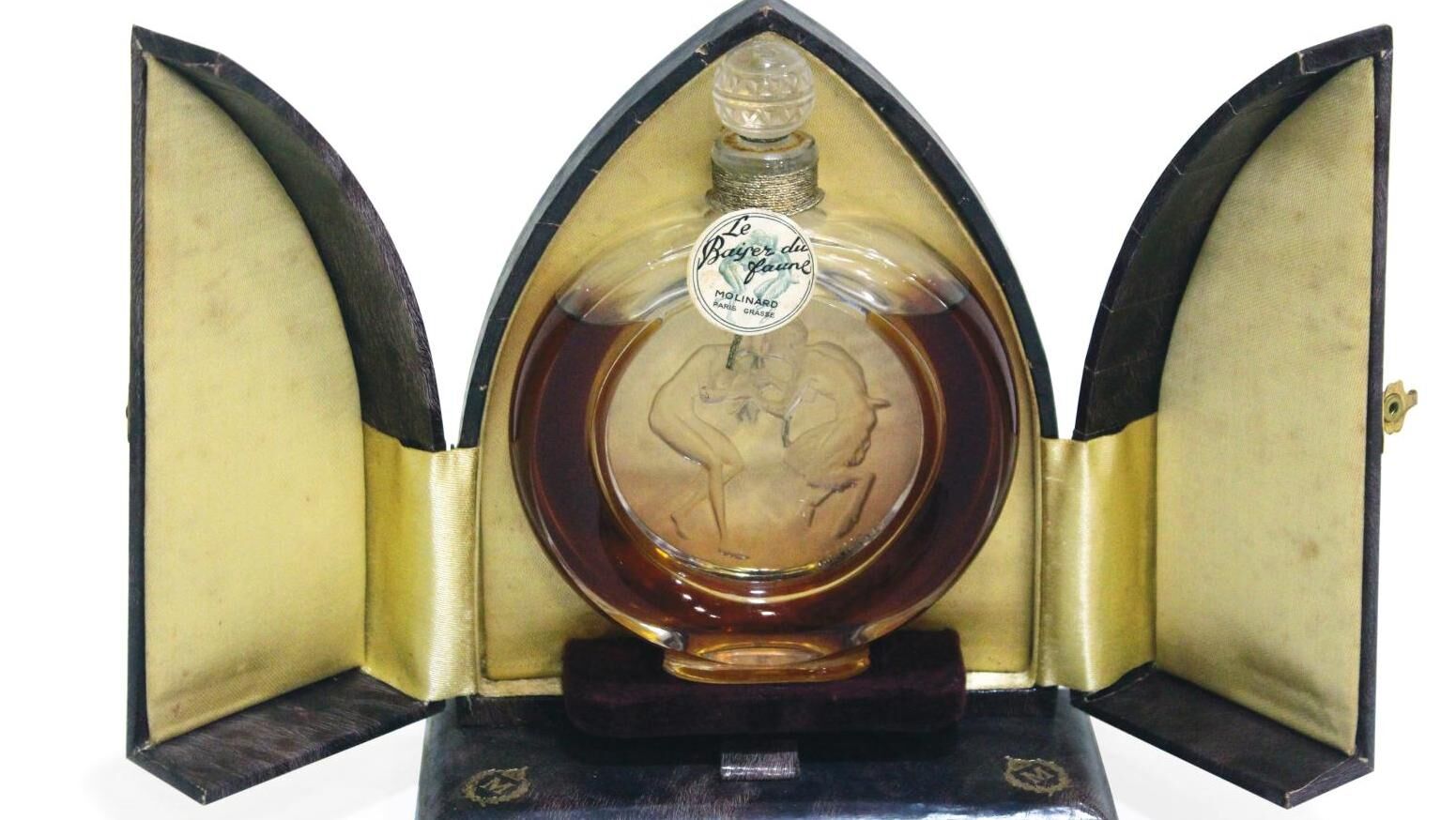 عطر ادکلن له بیزه دو فون مولینارد - Le Baiser du Faune Molinard - بررسی، قیمت و خرید