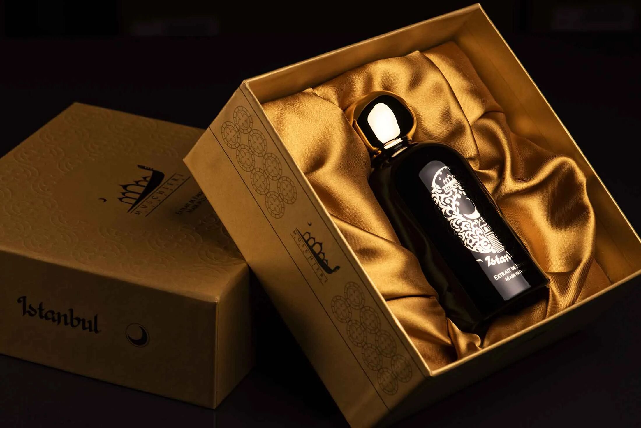 عطر ادکلن استانبول موشیریه - Istanbul Muschieri - بررسی، قیمت و خرید