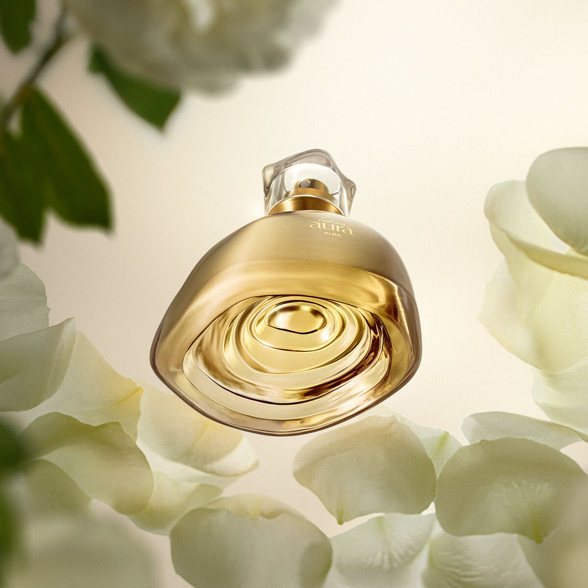 عطر ادکلن اُرا آلبا ناتورا - Aura Alba Natura - بررسی، قیمت و خرید