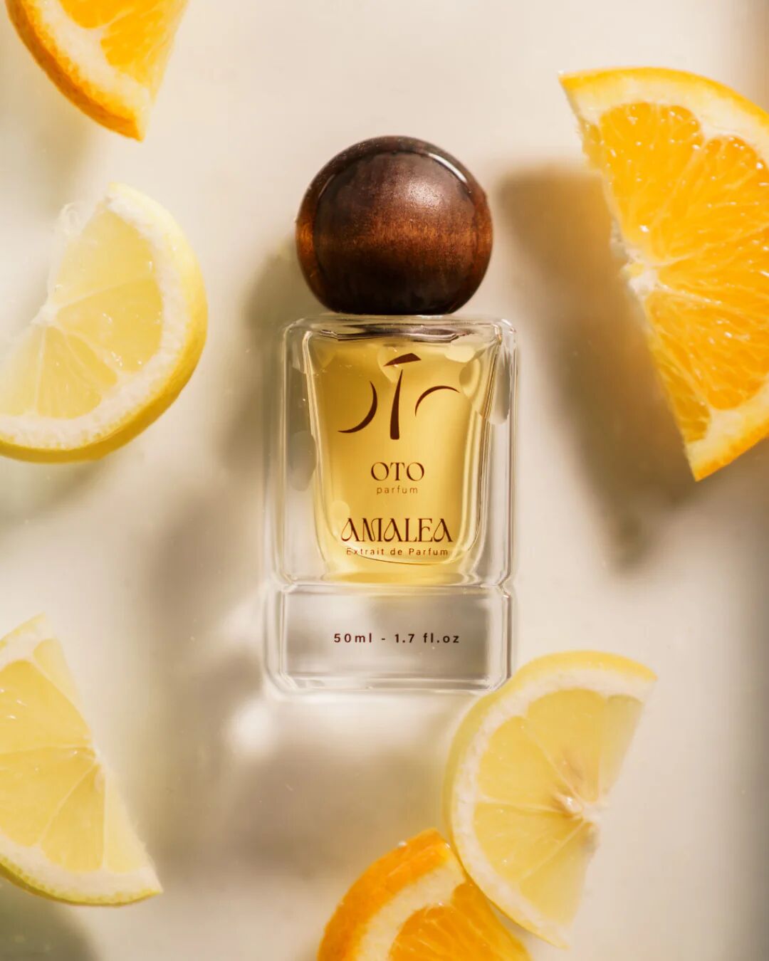 عطر ادکلن آمالیا اوتو پرفیوم - Amalea OTO Parfum - بررسی، قیمت و خرید