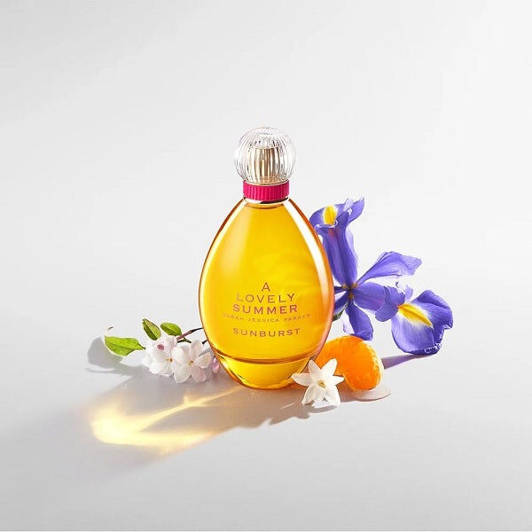 عطر ادکلن آ لاولی سامر سان‌بِرست سارا جسیکا پارکر - A Lovely Summer Sunburst Sarah Jessica Parker - بررسی، قیمت و خرید