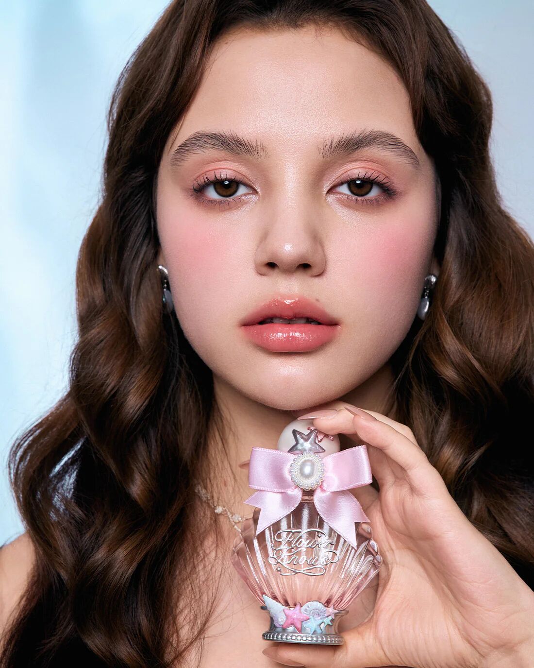 عطر ادکلن کریستال اپل فلاور نوز - Crystal Apple Flower Knows - بررسی، قیمت و خرید