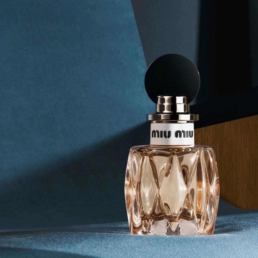 عطر ادکلن میوتین میو میو - Miutine Miu Miu - بررسی، قیمت و خرید