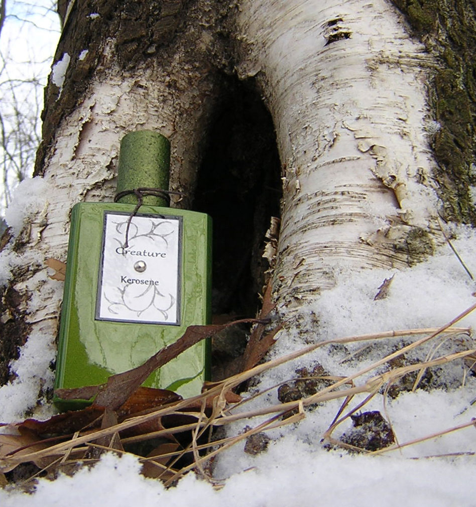 عطر ادکلن کریچر کروسین - Creature Kerosene - بررسی، قیمت و خرید